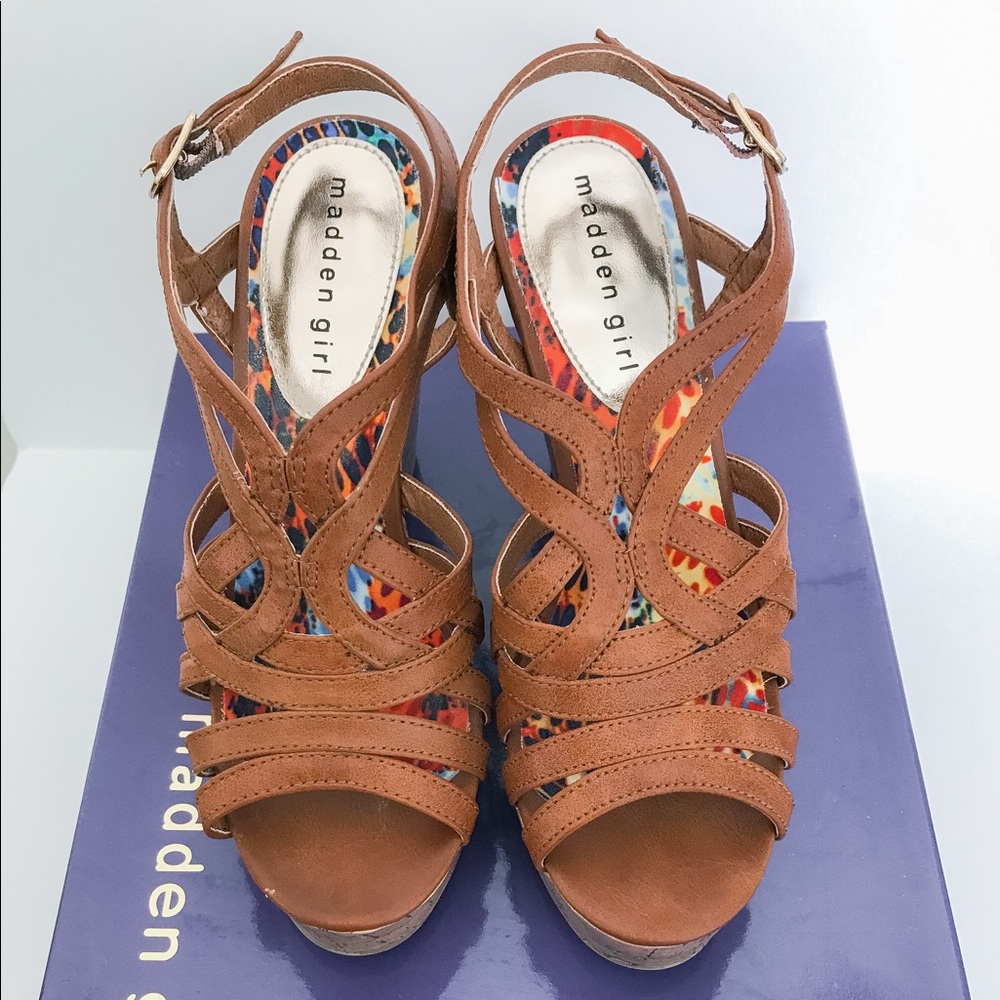 Madden Girl wedges